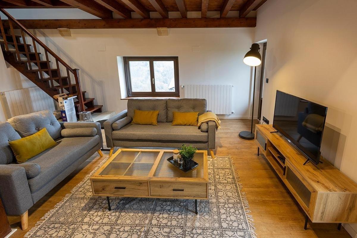 Aia Arbela Apartamentuak מראה חיצוני תמונה